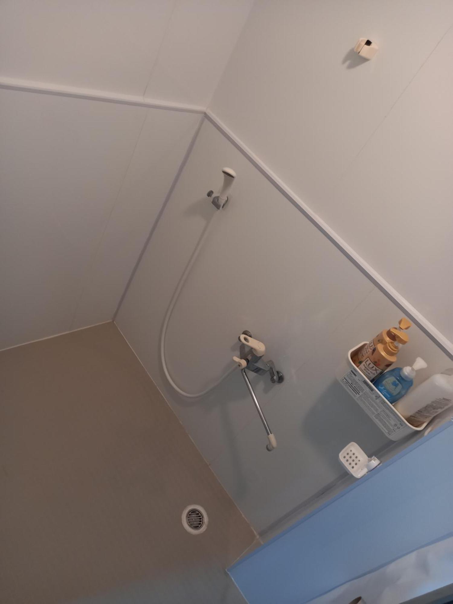 אוסקה Lucky House Guest House מראה חיצוני תמונה